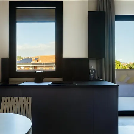 Elegant In Catania-beahost *